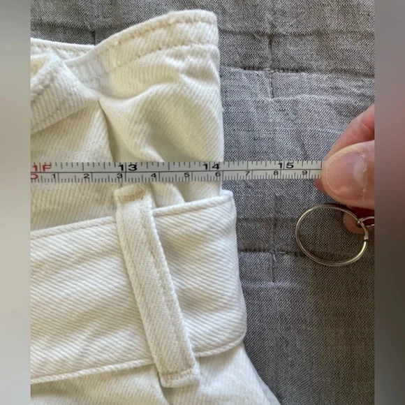 Agolde Celia White Paperbag Belted Denim Women’s Shorts — White size 27 - Picture 6 of 12